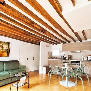 Apartment Casalionelparis : Your In The Heart Of