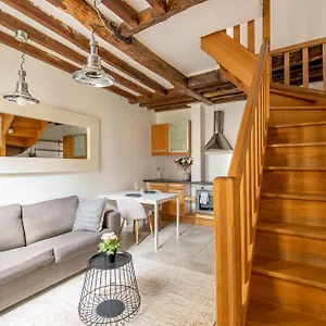  Apartment Geranimus 36b : Hearth Of