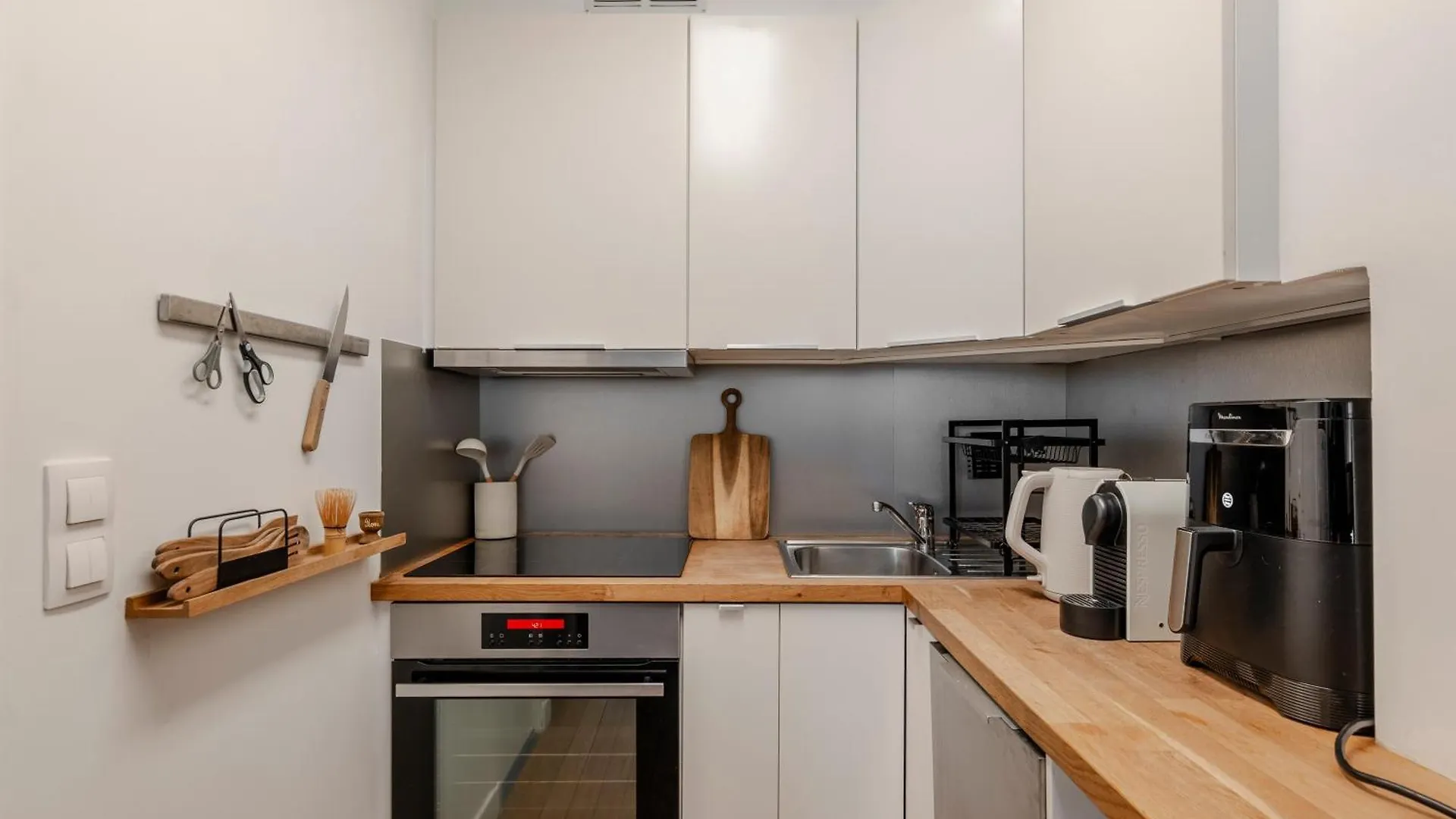 Apartment Veeve - Earthy Serenity Paris